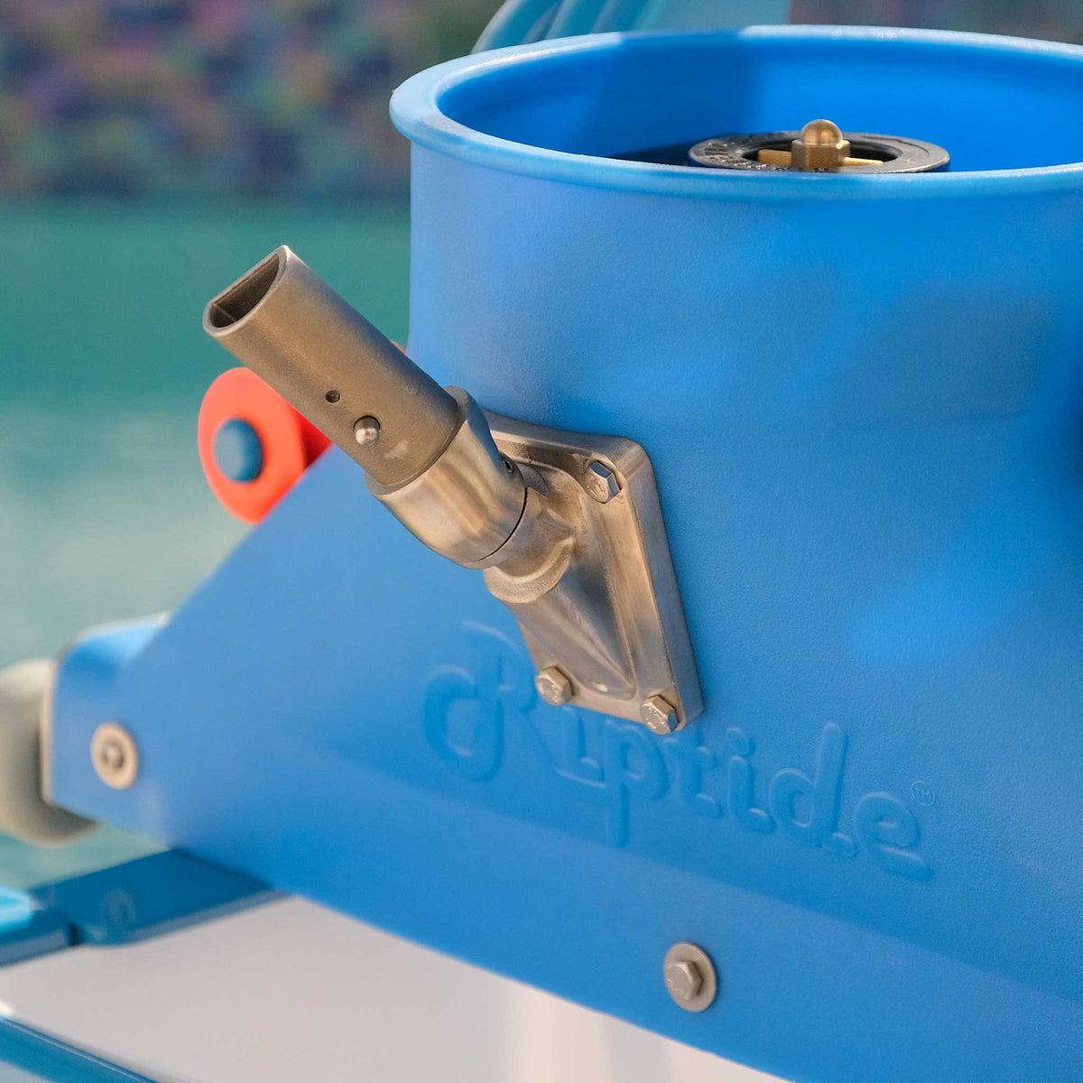 Riptide SL Pool Vacuum
